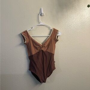 Elli yumiko leotard